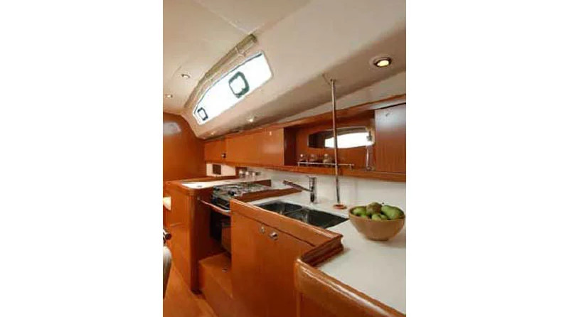Oceanis 43 (4Cab)