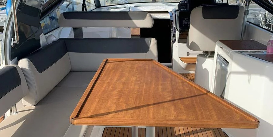 Bavaria Sport 330 Open