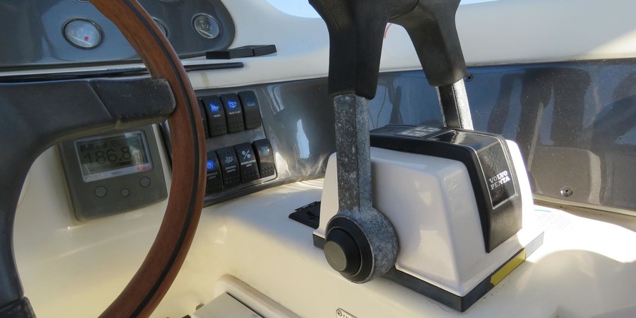 Cranchi Endurance 30