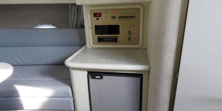 Cranchi Endurance 30