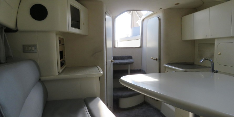 Cranchi Endurance 30