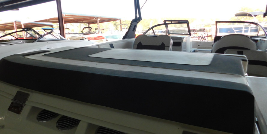 Bayliner VR6 BOWRIDER