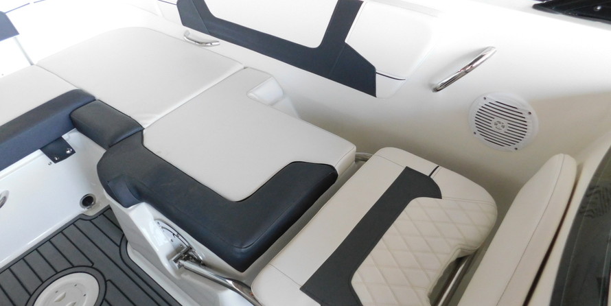 Bayliner VR6 BOWRIDER