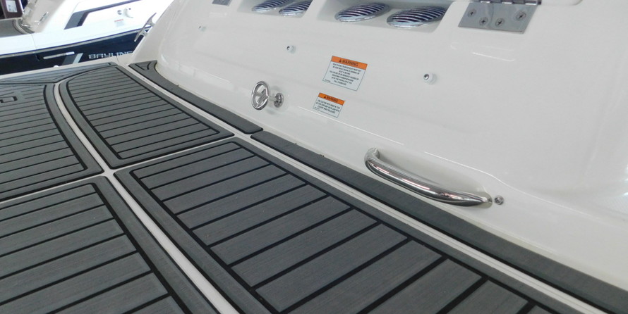 Bayliner VR6 BOWRIDER