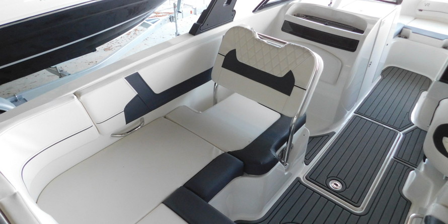 Bayliner VR6 BOWRIDER