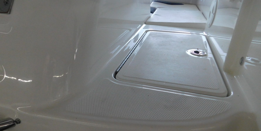 Bayliner VR6 BOWRIDER