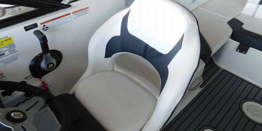 Bayliner VR6 BOWRIDER