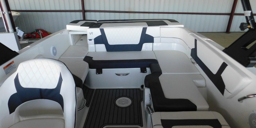 Bayliner VR6 BOWRIDER