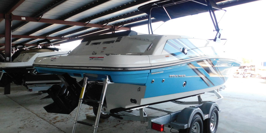 Bayliner VR6 BOWRIDER