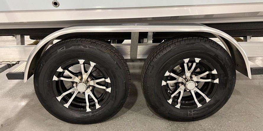 Sportsman Masters 227 Bay Boat