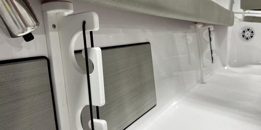 Sportsman Masters 227 Bay Boat