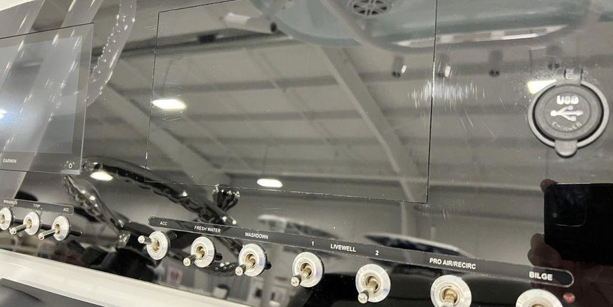 Sportsman Masters 227 Bay Boat