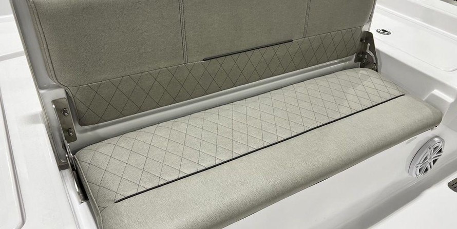 Sportsman Masters 227 Bay Boat