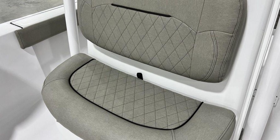 Sportsman Masters 227 Bay Boat