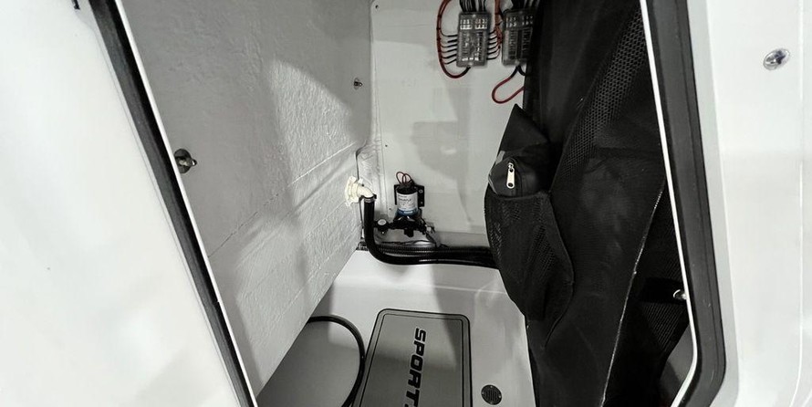 Sportsman Masters 227 Bay Boat