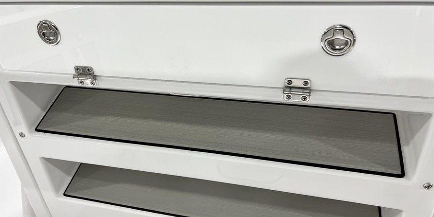 Sportsman Masters 227 Bay Boat