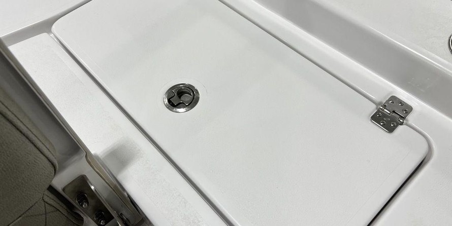 Sportsman Masters 227 Bay Boat