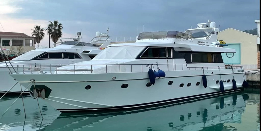 Canados 24