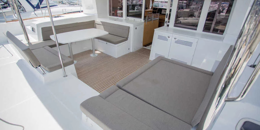 Riviera 45 Open Flybridge