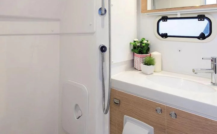 Bali 5.4 - 5 + 2 cab