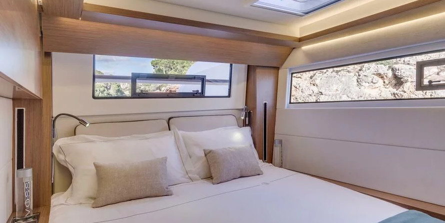Lagoon 50
