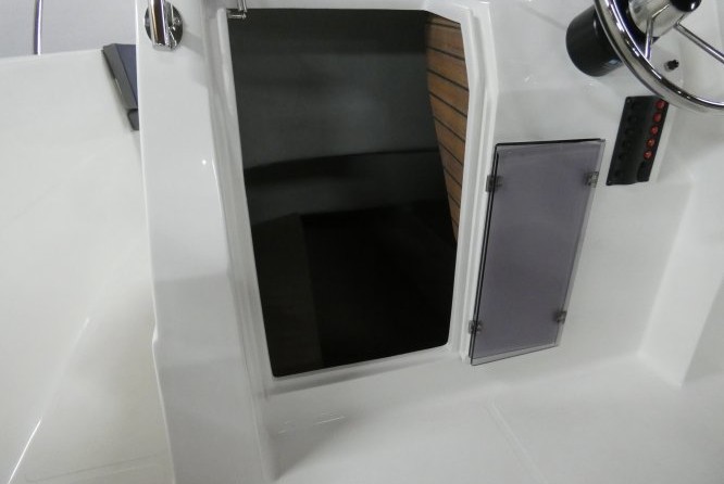 Quicksilver Activ 605 Open