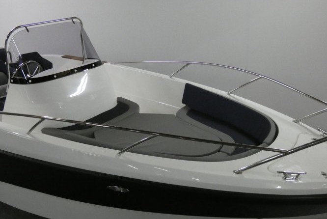 Quicksilver Activ 605 Open