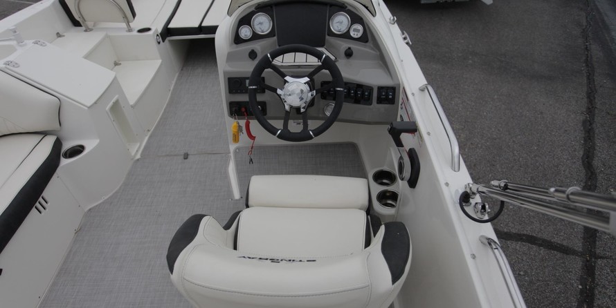Stingray 212 SC