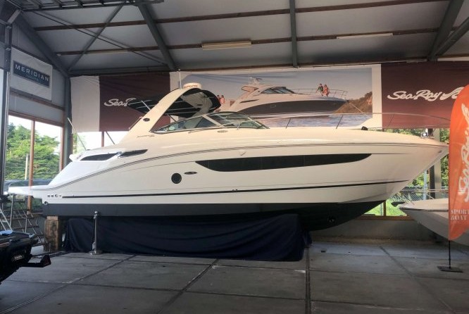 Sea Ray 350 Sundancer