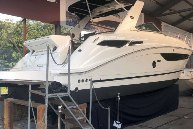 Sea Ray 350 Sundancer