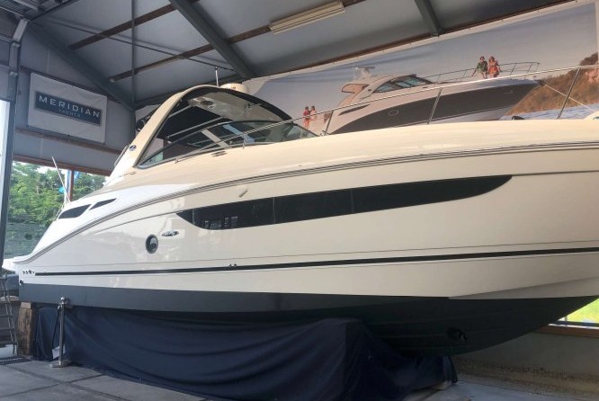 Sea Ray 350 Sundancer
