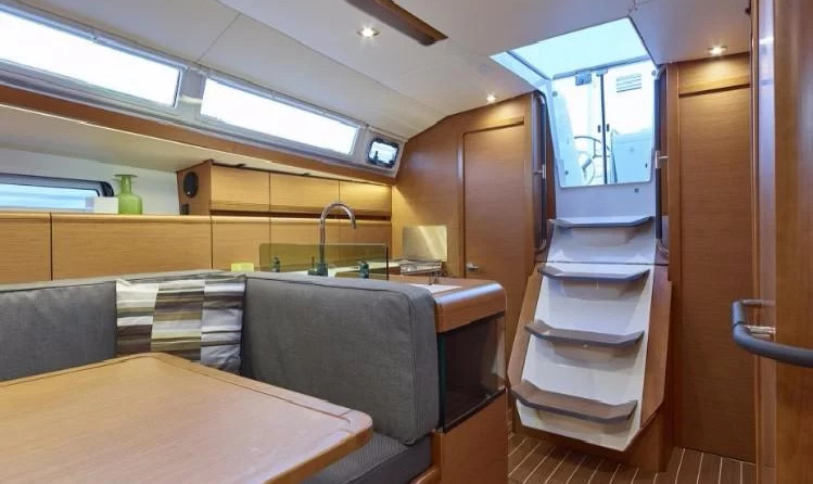 Jeanneau Sun Odyssey 419