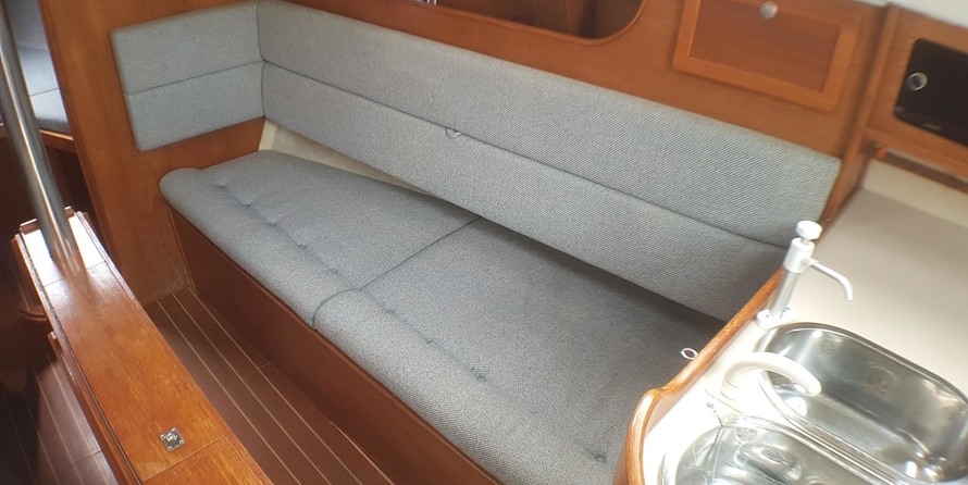 Hunter Channel 32 (sold)