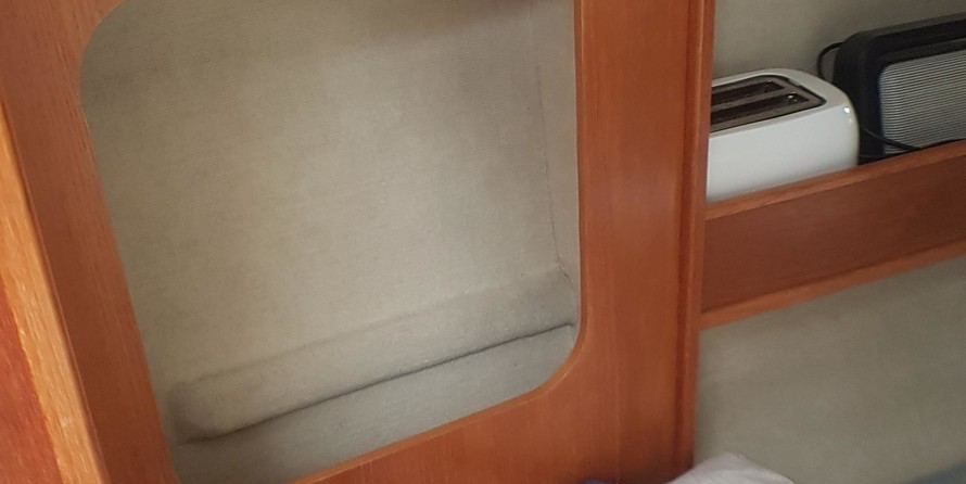 Hunter Channel 32 (sold)