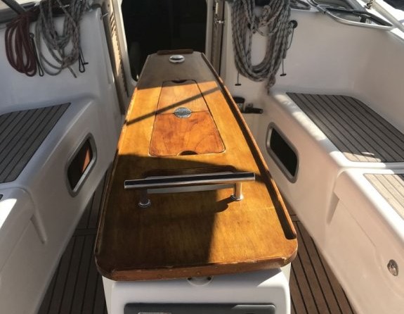 Beneteau Oceanis 43