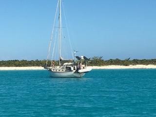 Island packet 35