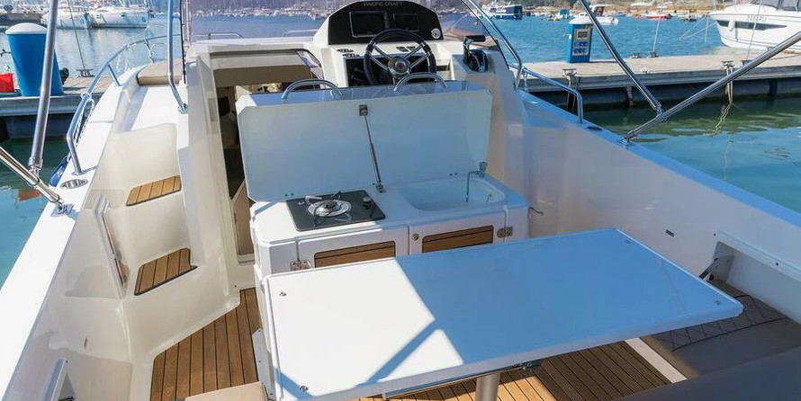 Pacific Craft 750