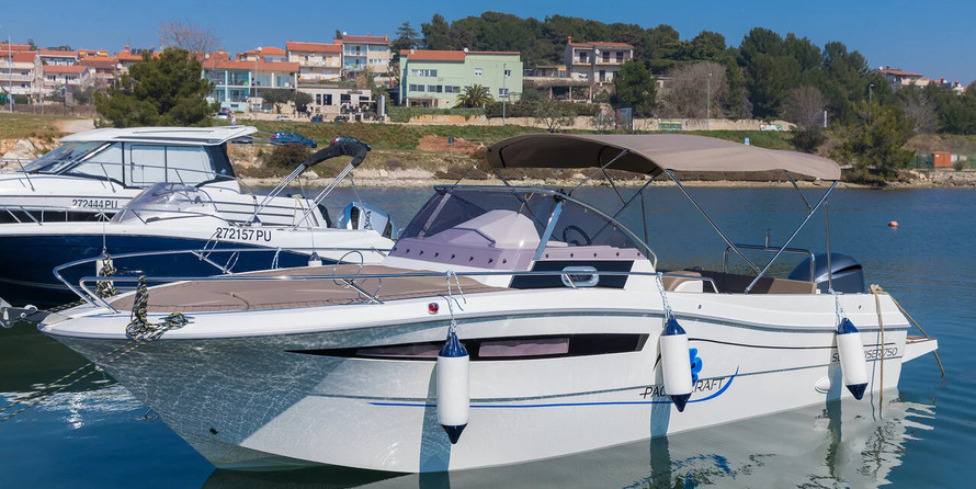 Pacific Craft 750