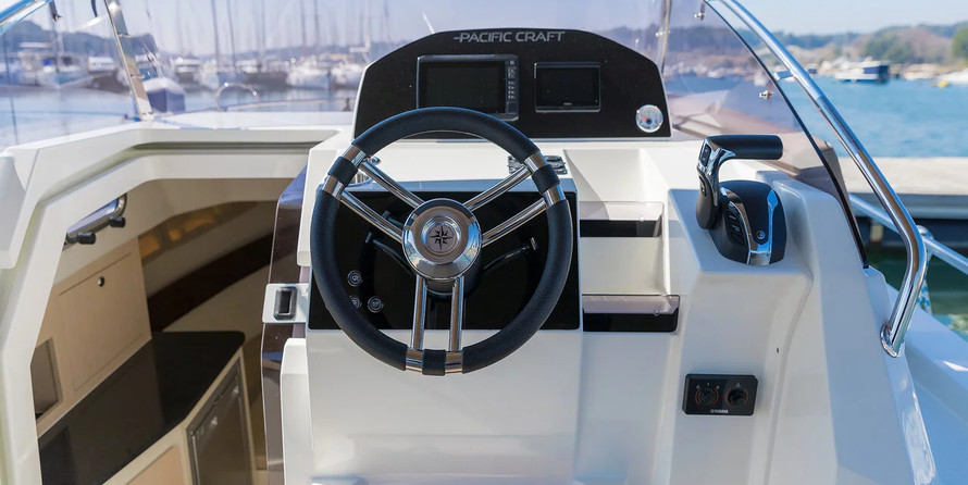 Pacific Craft 750