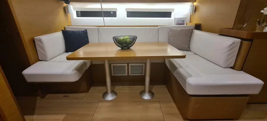 Jeanneau Sun Odyssey 490