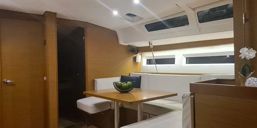 Jeanneau Sun Odyssey 490