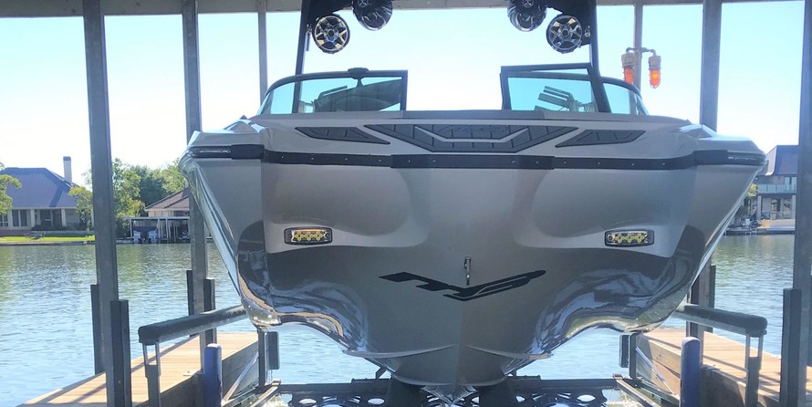 MB Sports Tomcat F22