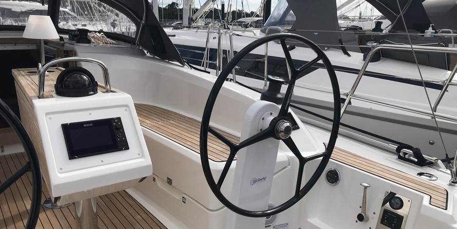 Bavaria CRUISER 34