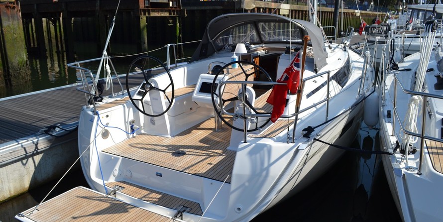 Bavaria CRUISER 34