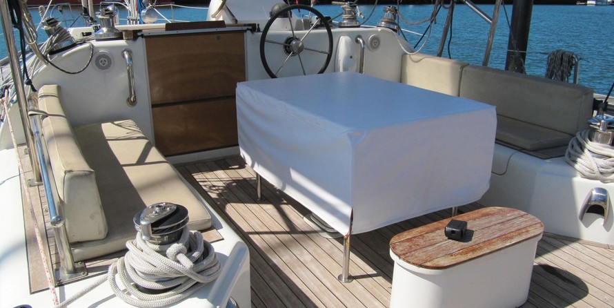 Catana 47 Custom