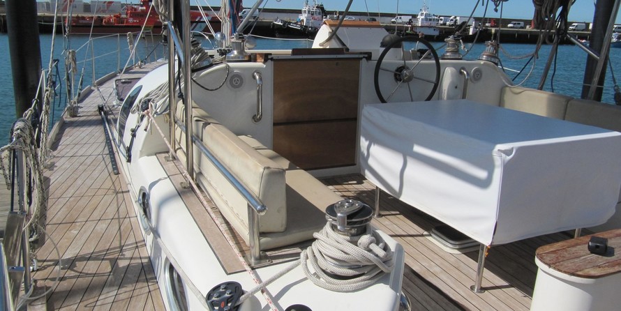 Catana 47 Custom