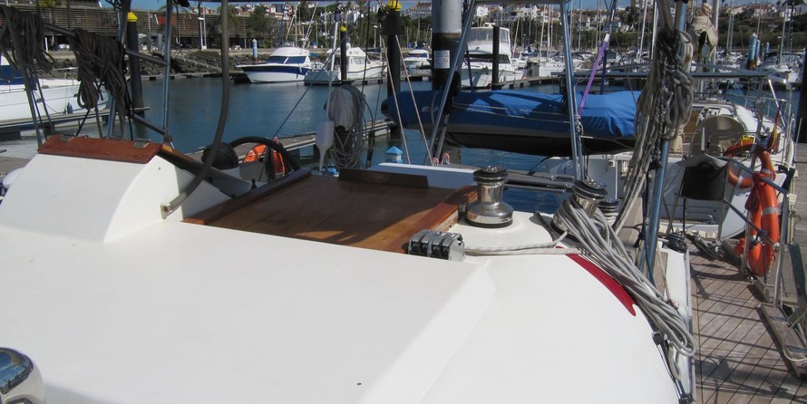 Catana 47 Custom
