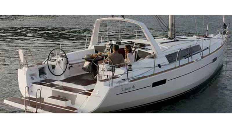 Oceanis 41 (3Cab)