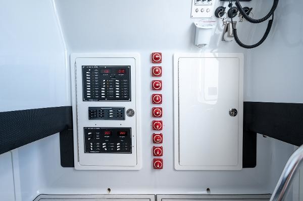 Billfish Center Console