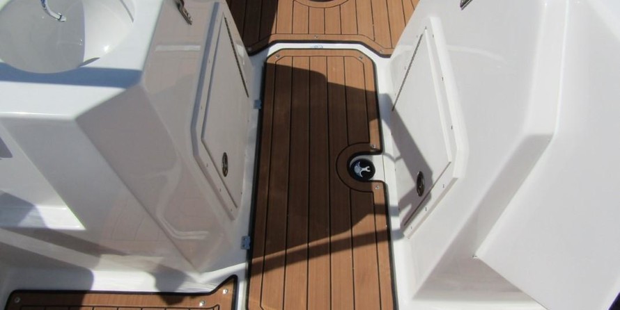 Starcraft Marine Crossover 210 OB SCX EXT